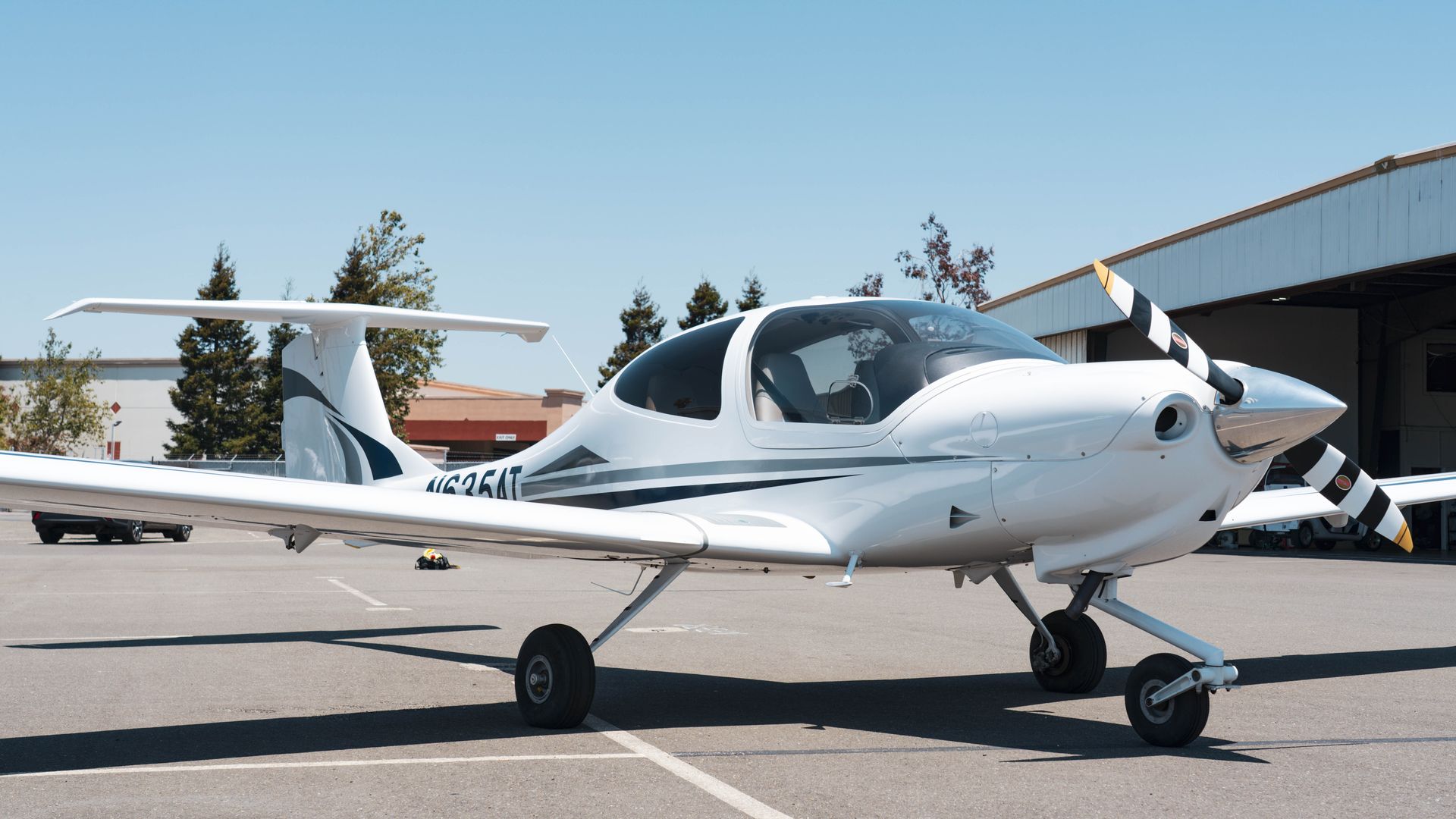 2005 Diamond DA40 for sale