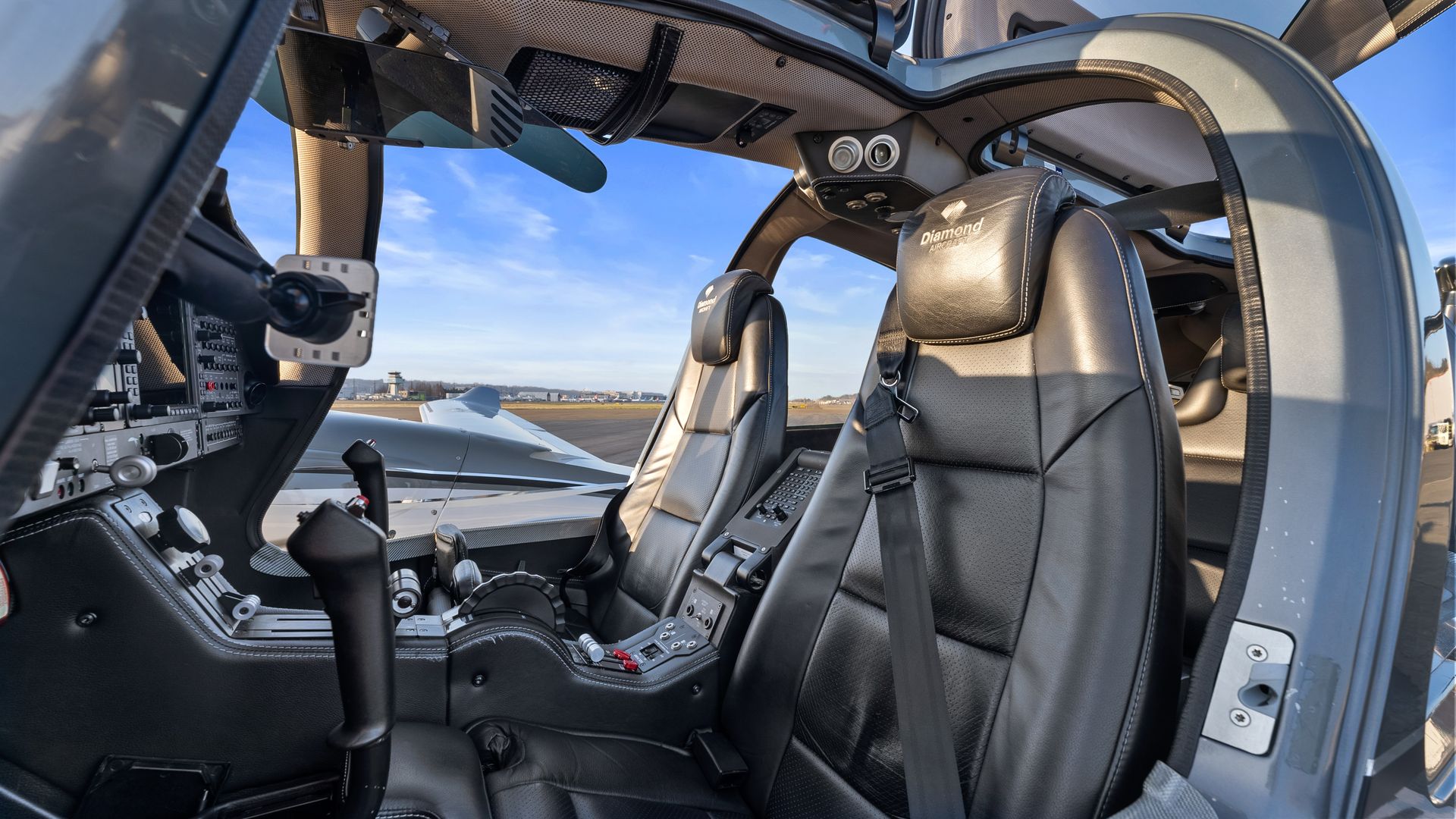 2018/DA62/Diamond/U0011968