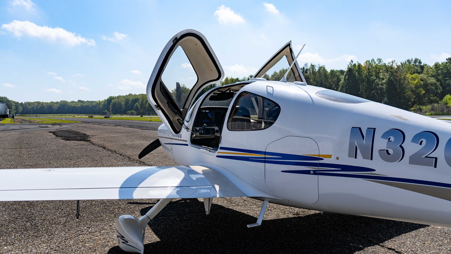 2005/SR20/Cirrus/U0032322