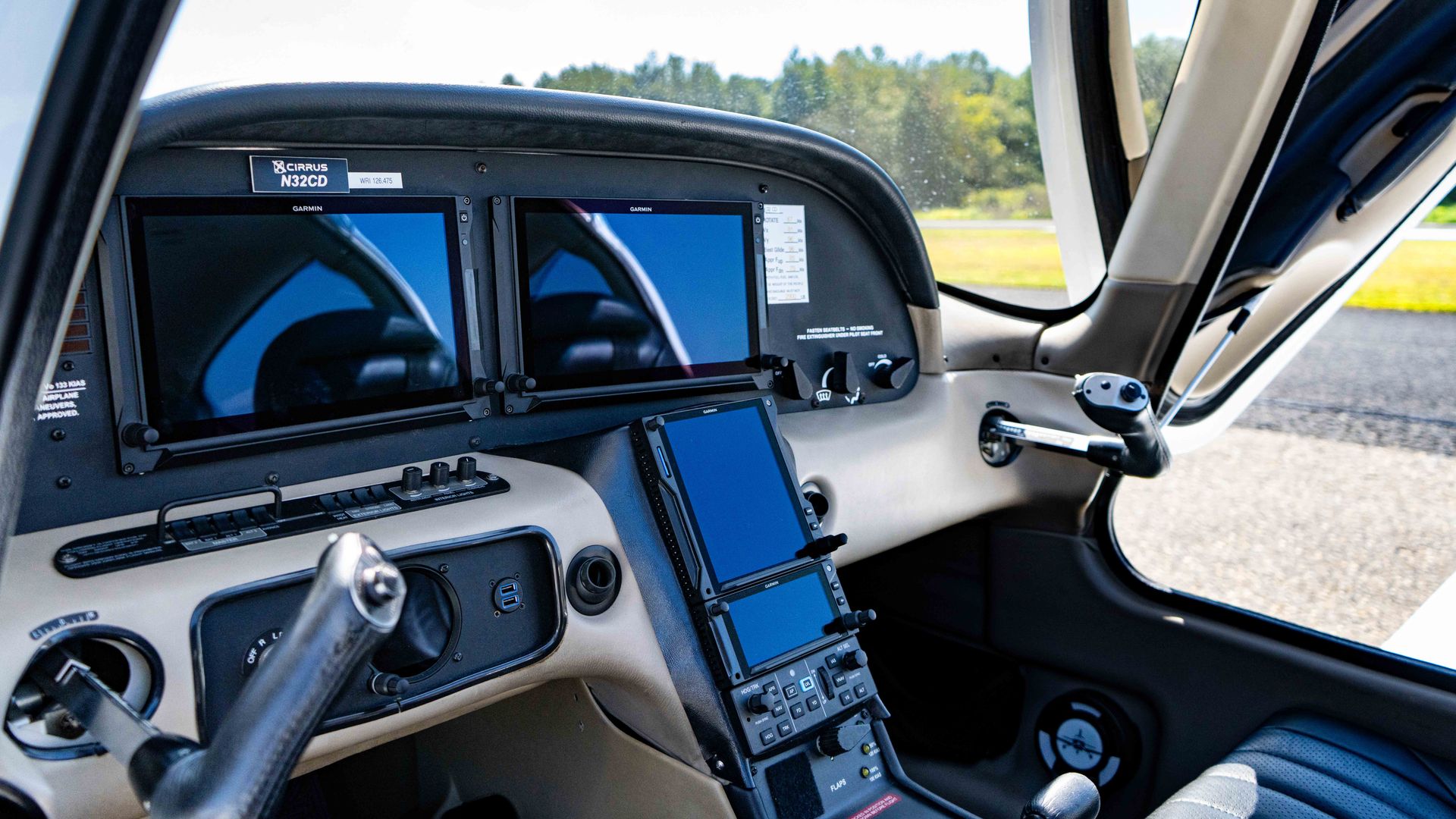 2005/SR20/Cirrus/U0032322