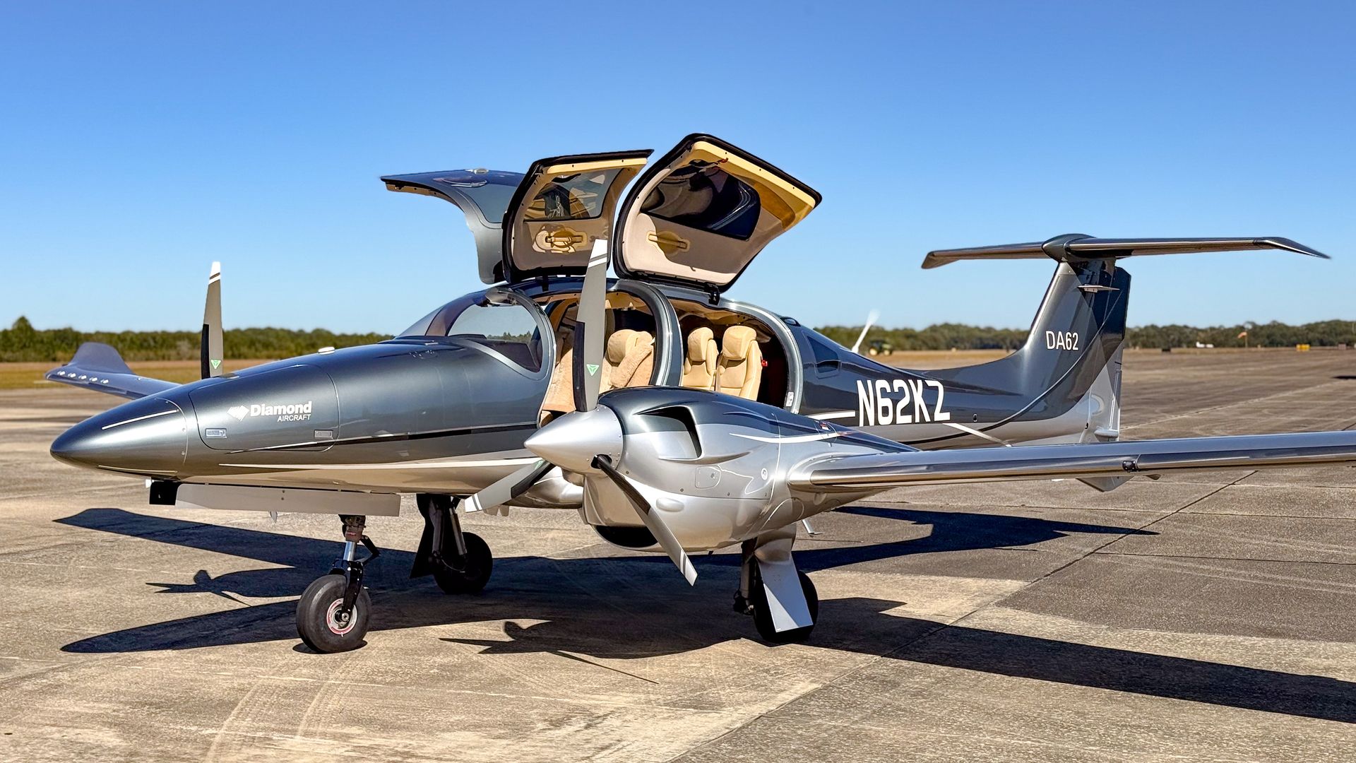 2017/DA62/Diamond/U0012527