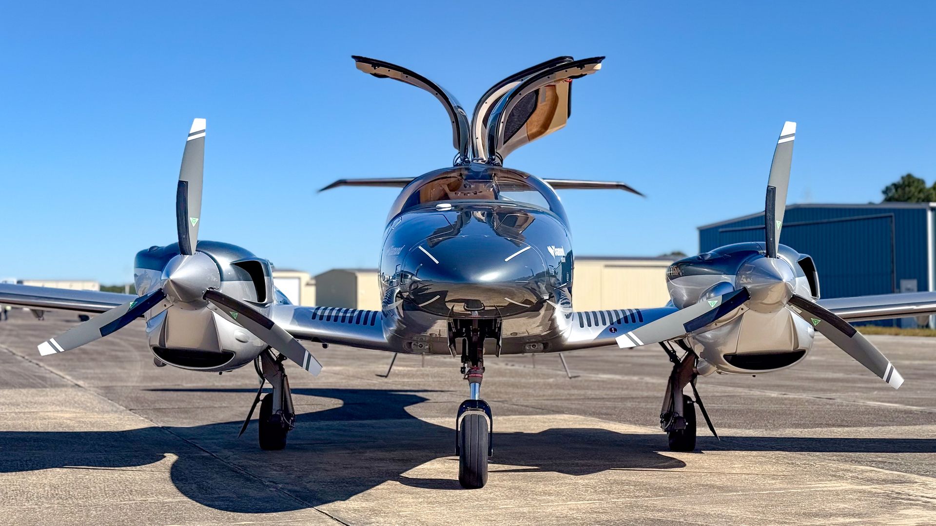 2017/DA62/Diamond/U0012527