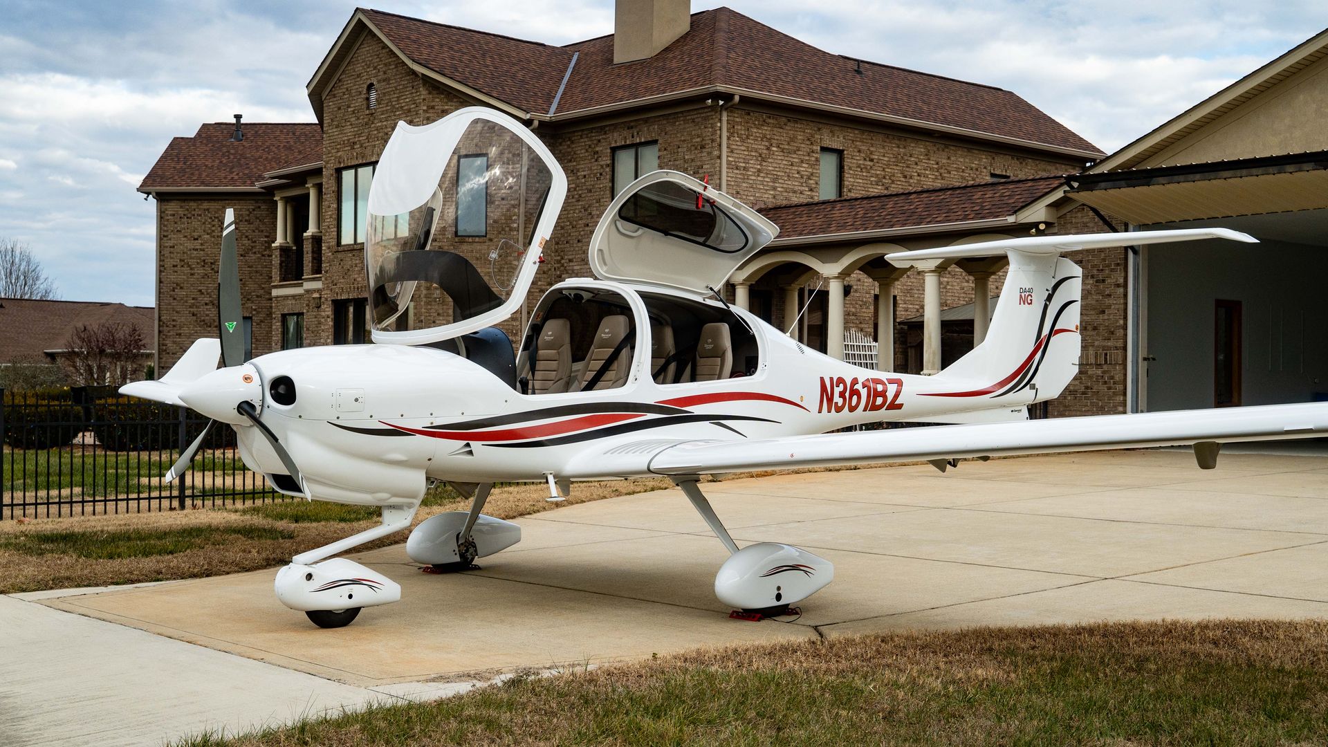 2018 Diamond DA40 for sale