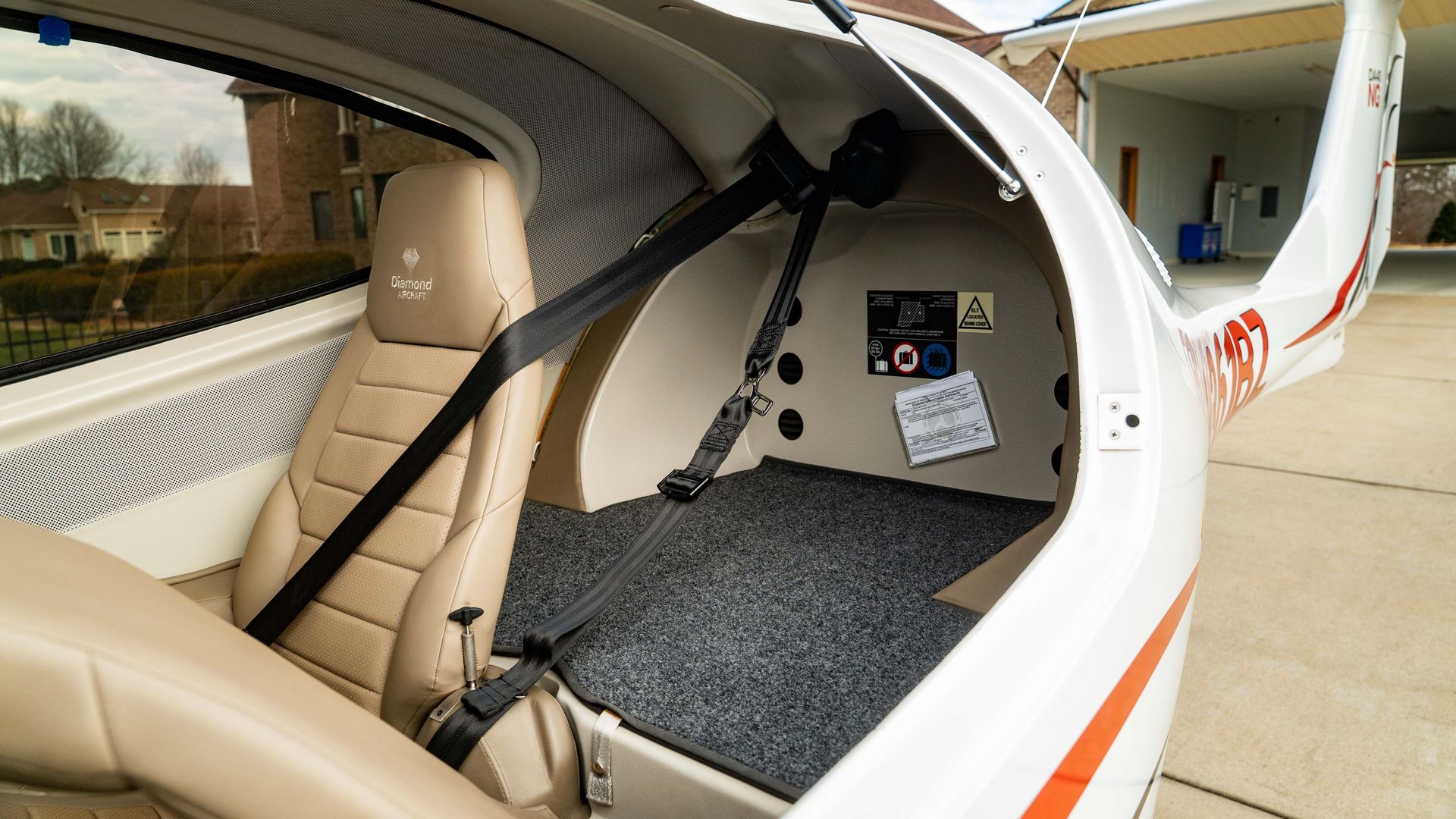 2018/DA40/Diamond/U0012036