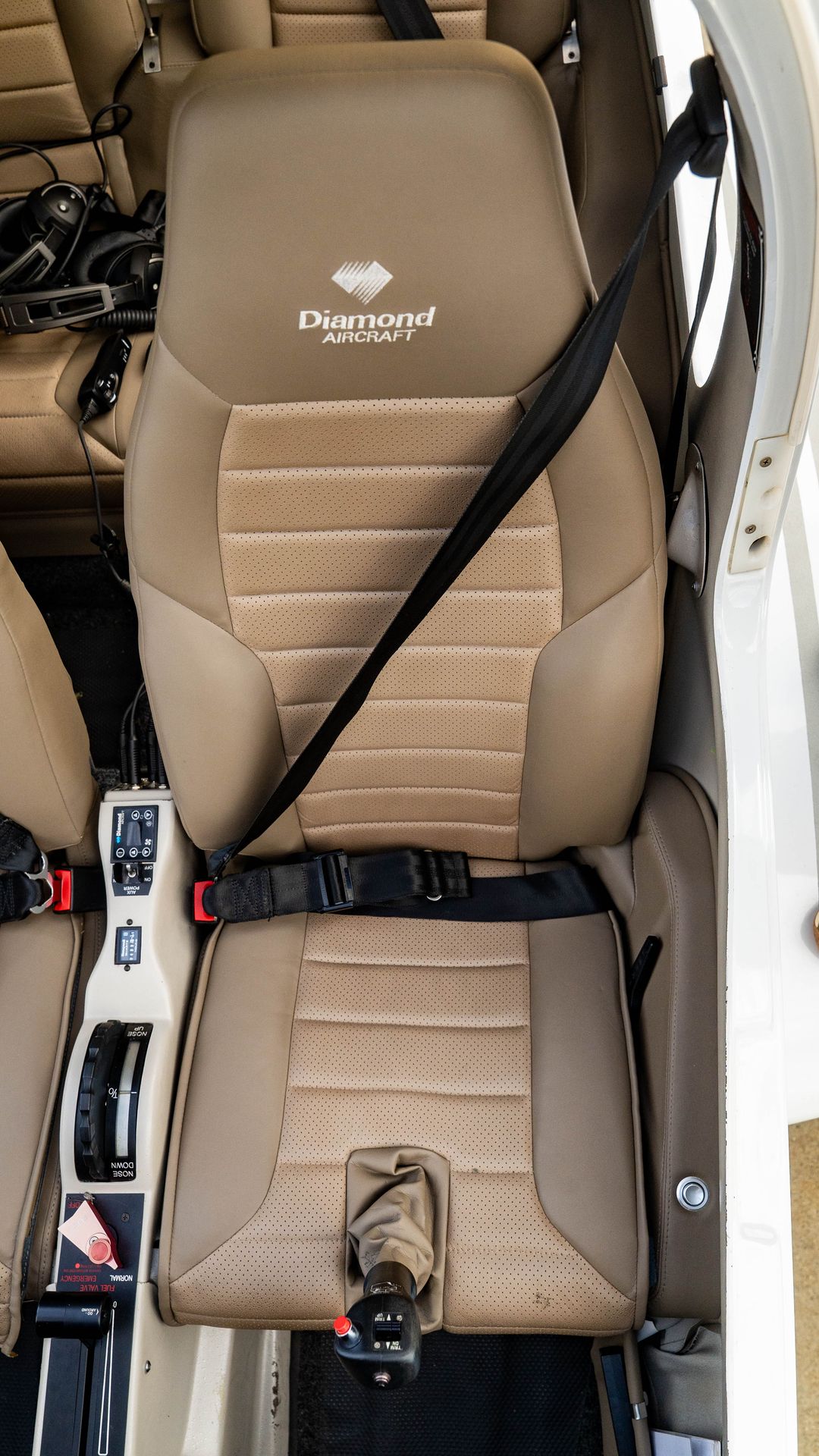 2018/DA40/Diamond/U0012036