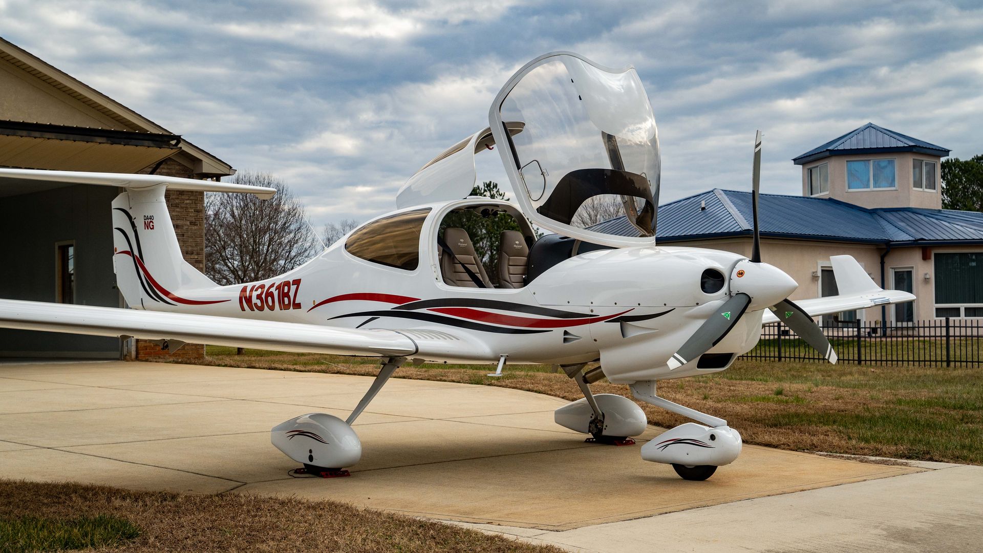 2018/DA40/Diamond/U0012036