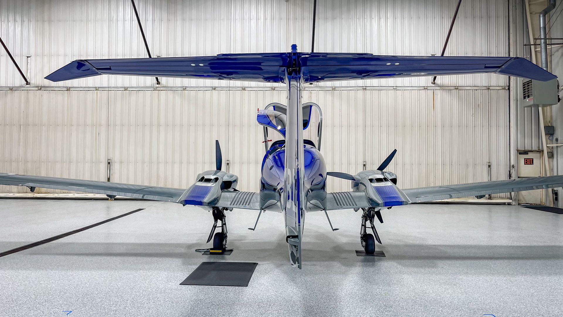 2020/DA42/Diamond/U0012464