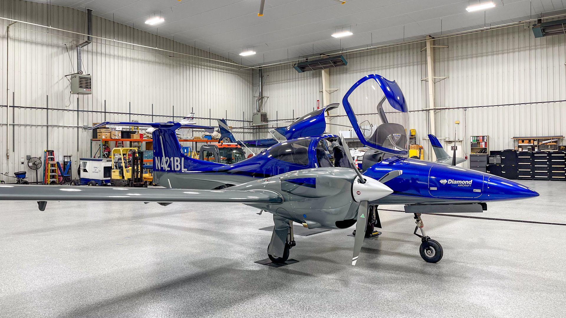 2020/DA42/Diamond/U0012464