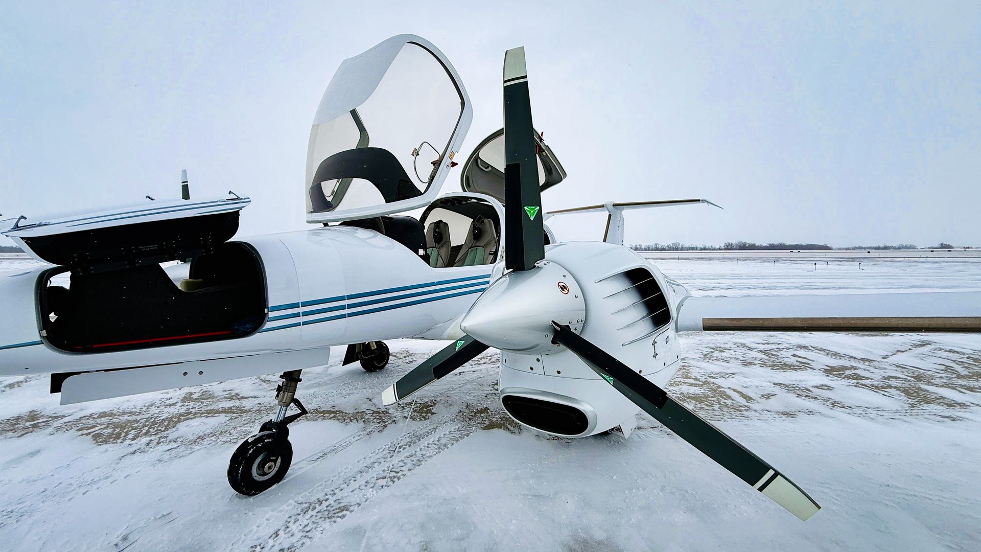 2006/DA42/Diamond/U0012639