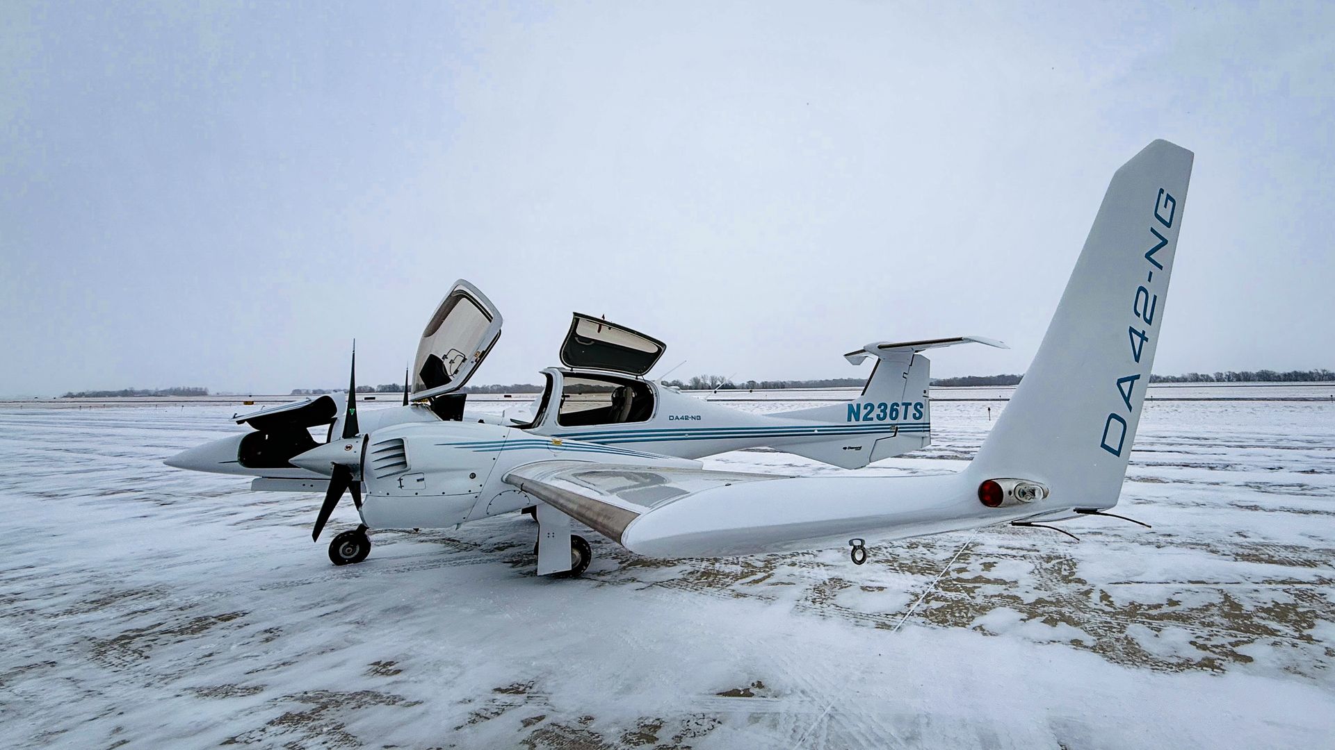 2006/DA42/Diamond/U0012639