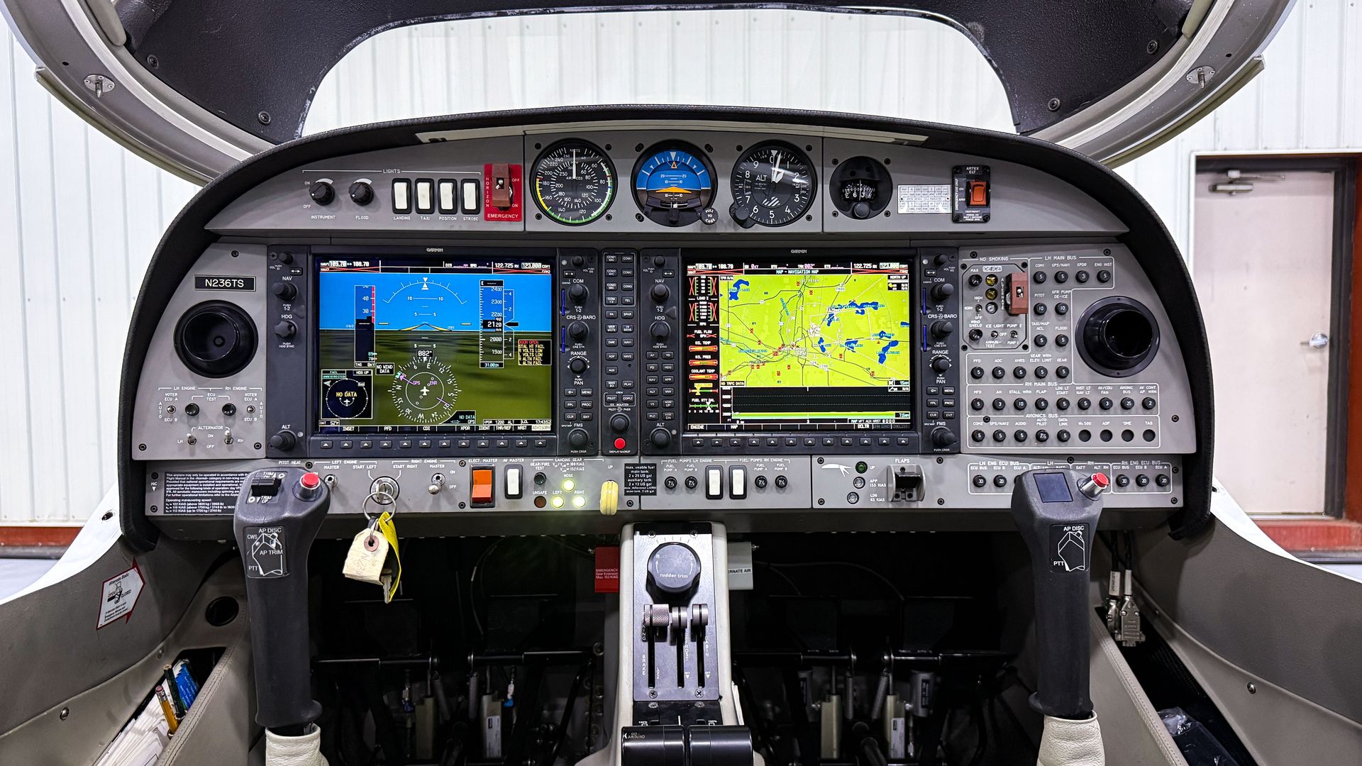 2006/DA42/Diamond/U0012639