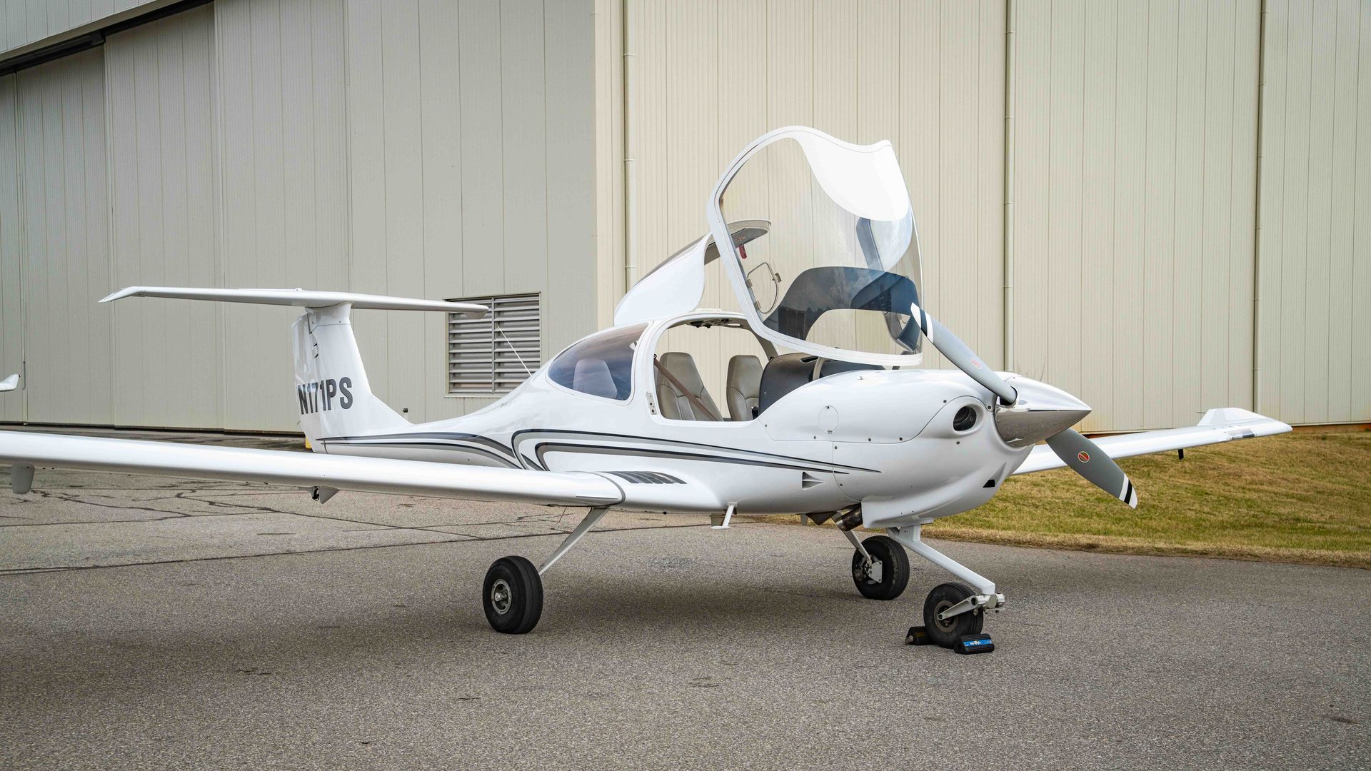 2007/DA40/Diamond/U00375