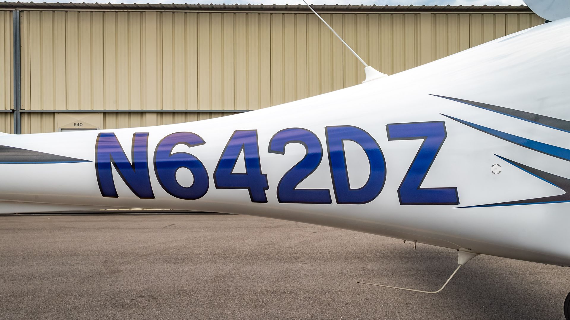 2023/DA40/Diamond/U0011893