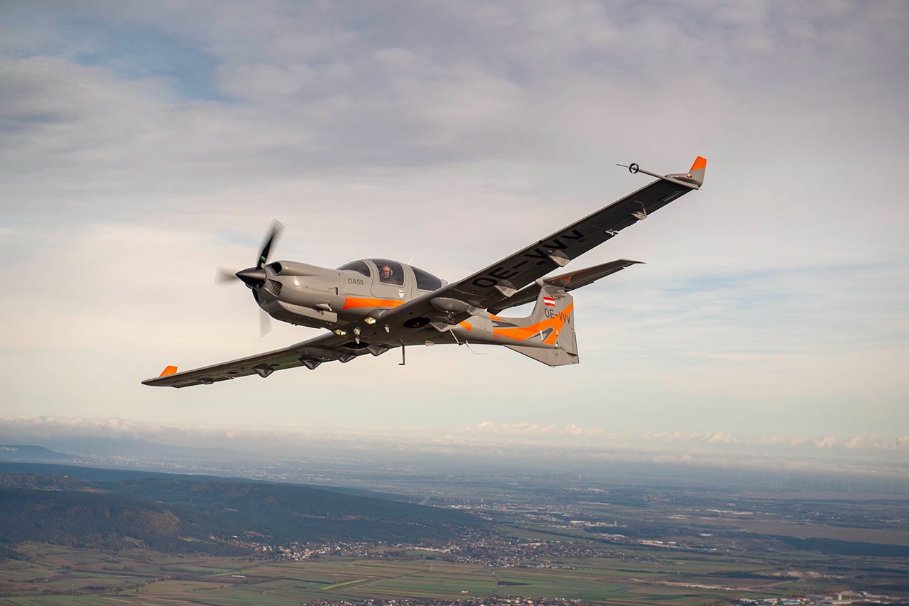 Diamond DA50