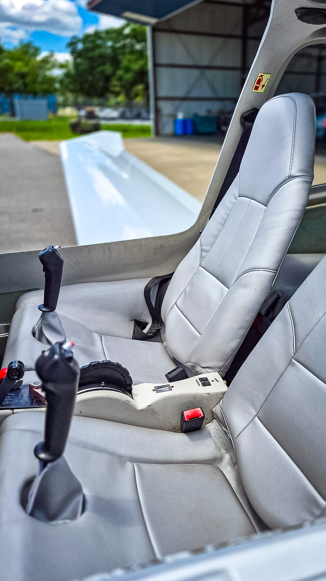 N881W - 2005/DA40/Diamond/U0013216