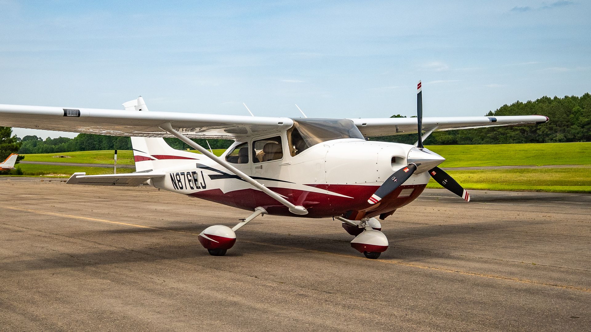 N876EJ - 2011/182/Cessna/U0035540