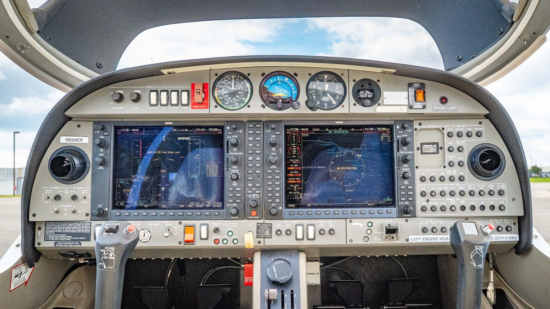 N594ER - 2007/DA42/Diamond/U00155