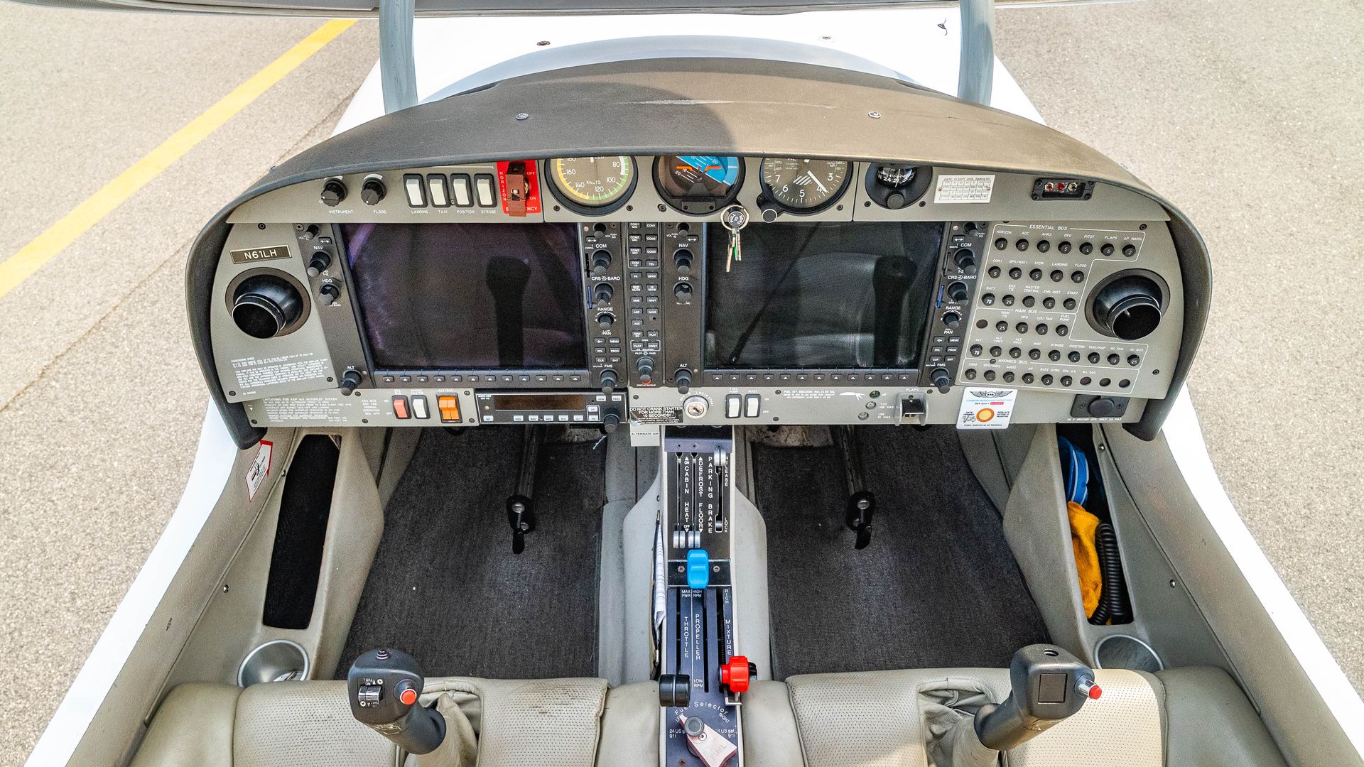 N61LH - 2004/DA40/Diamond/U0012878