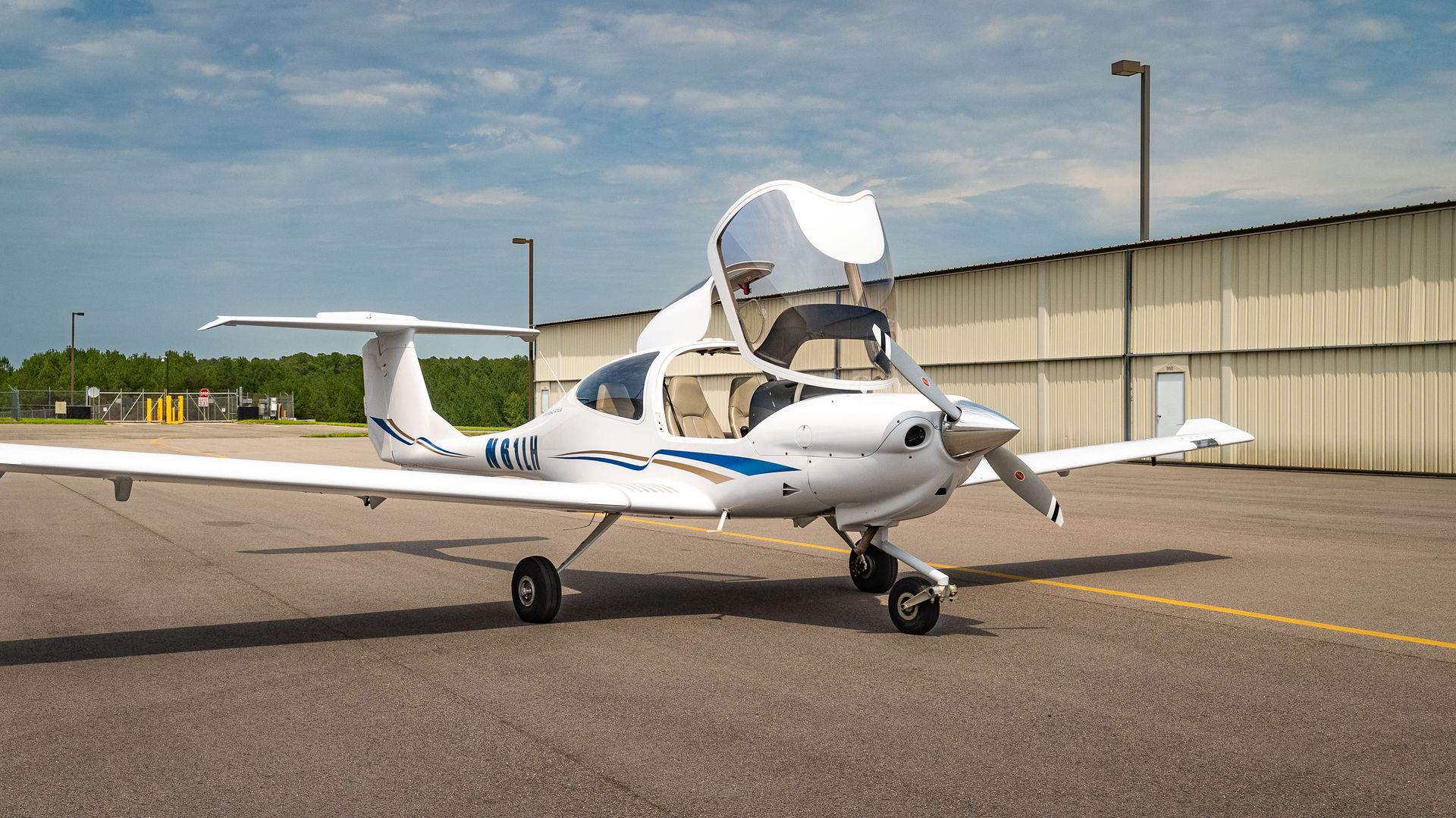 2004 Diamond DA40 for sale