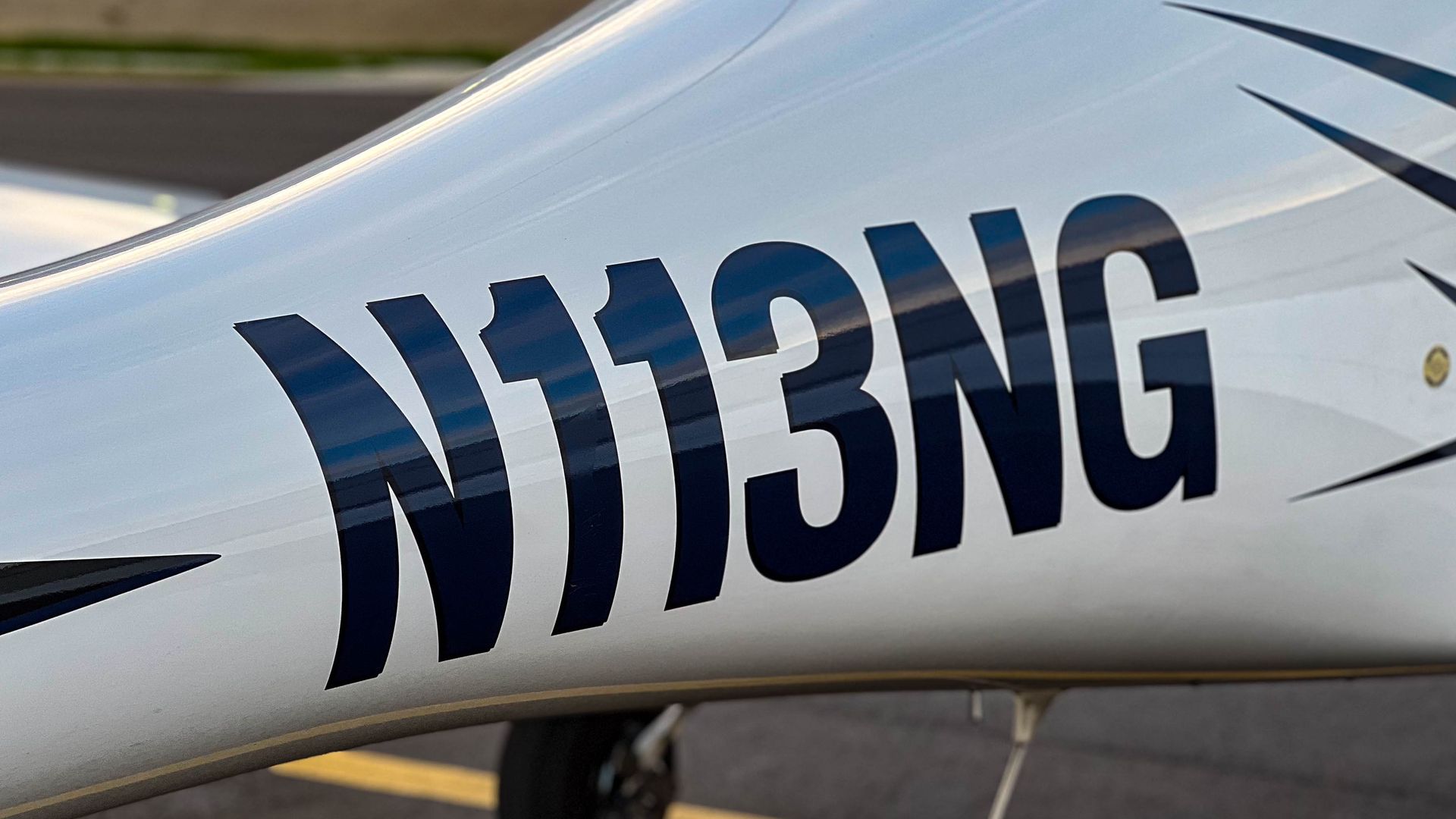 N113NG - 2018/DA40/Diamond/U0011928