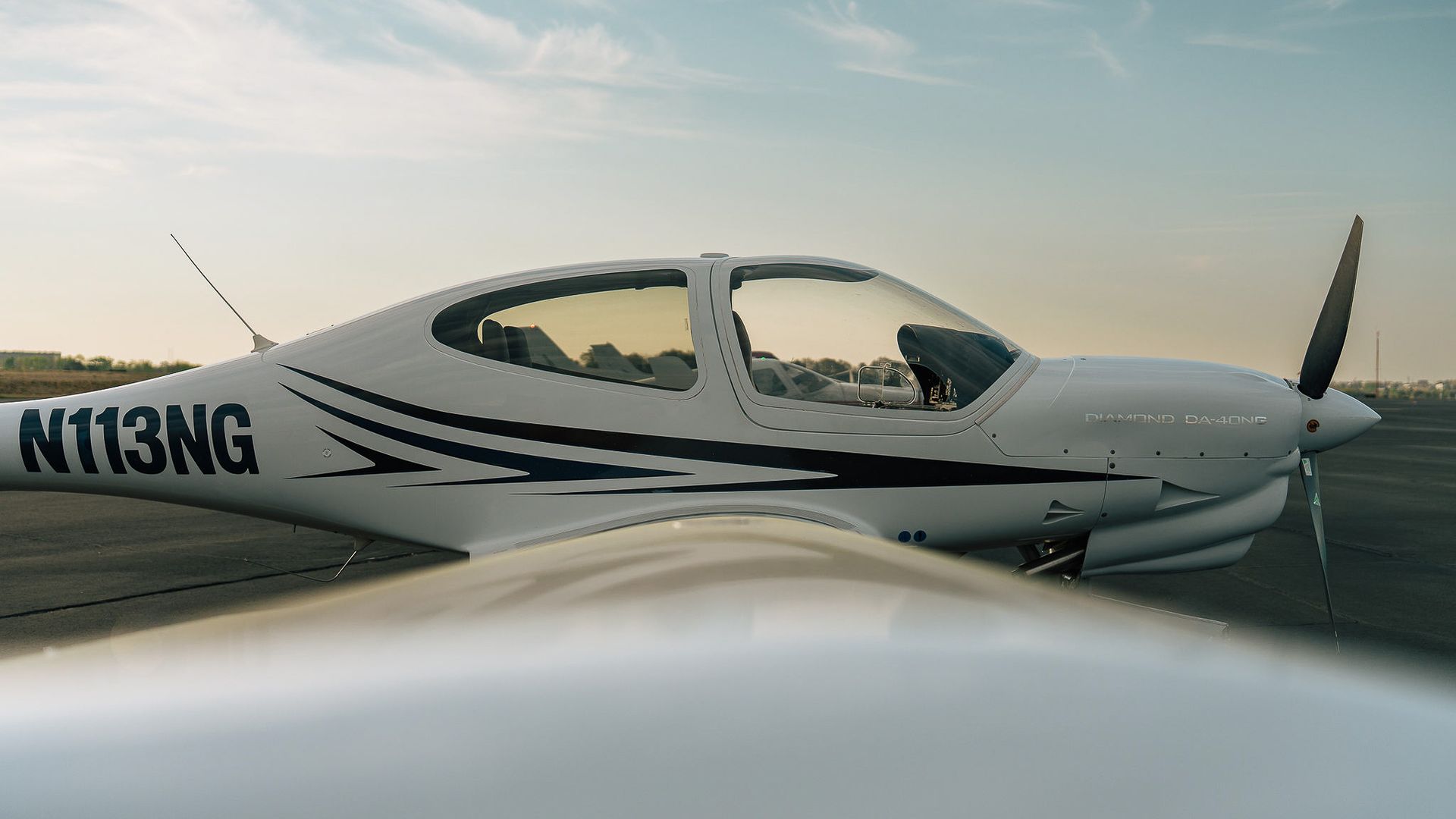 N113NG - 2018/DA40/Diamond/U0011928