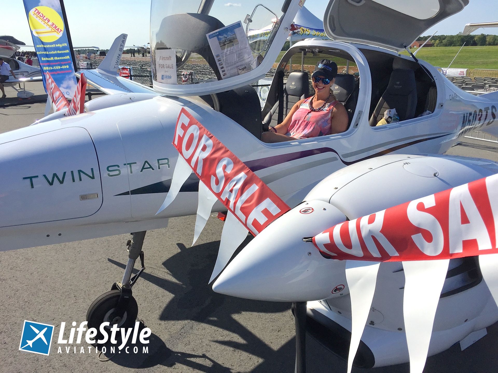 DA42 at NY Air Show 2016