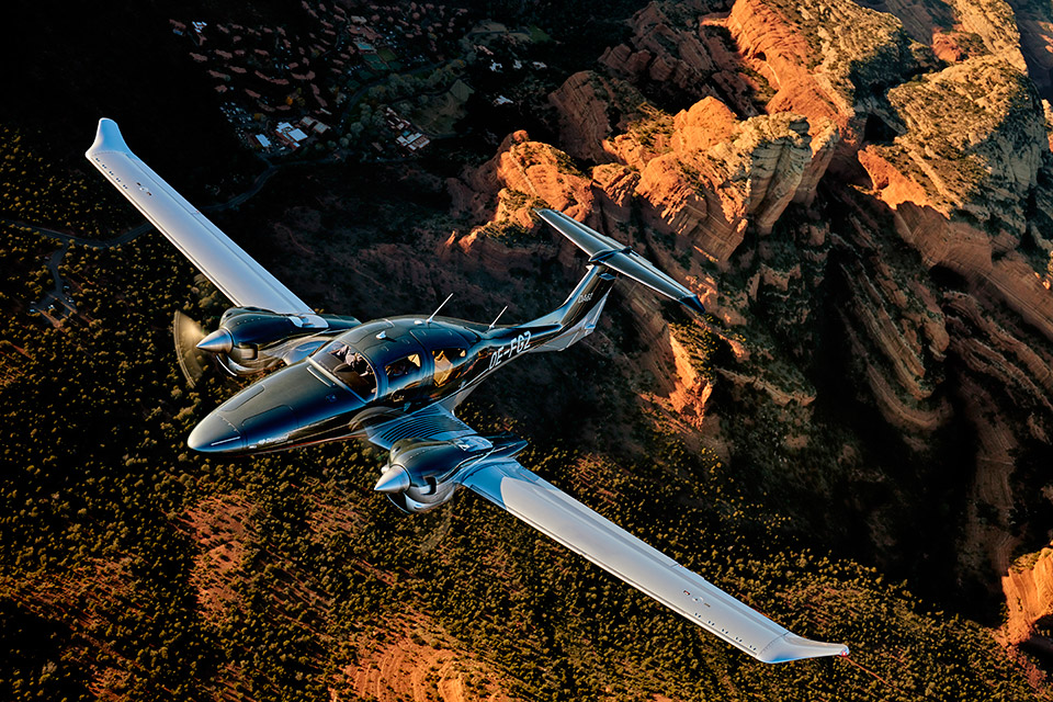 Diamond DA62 Flying