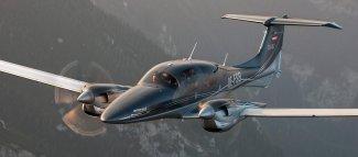 Diamond DA62 Flying